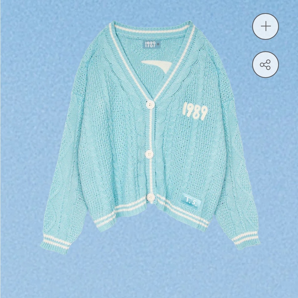 TAYLOR SWIFT 1989 TV CARDIGAN (READY TO SHIP) 🩵